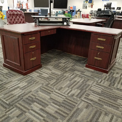 Senior Executive Workstation with Right Return Mahogany